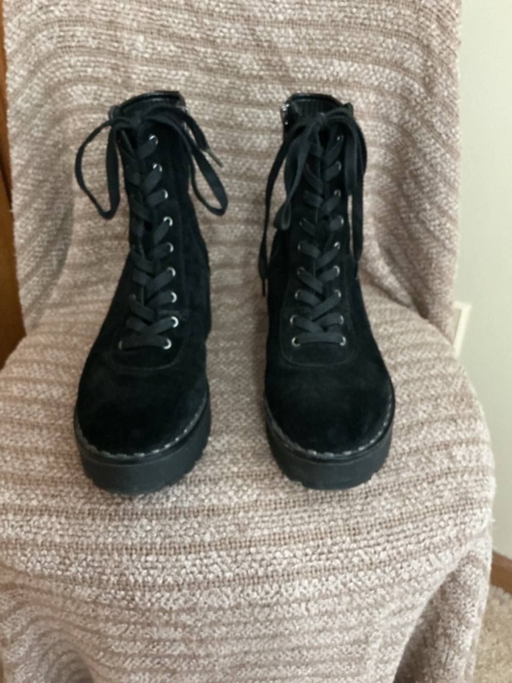 Vince Camuto Black Lace-Up Platform Ankle Boots